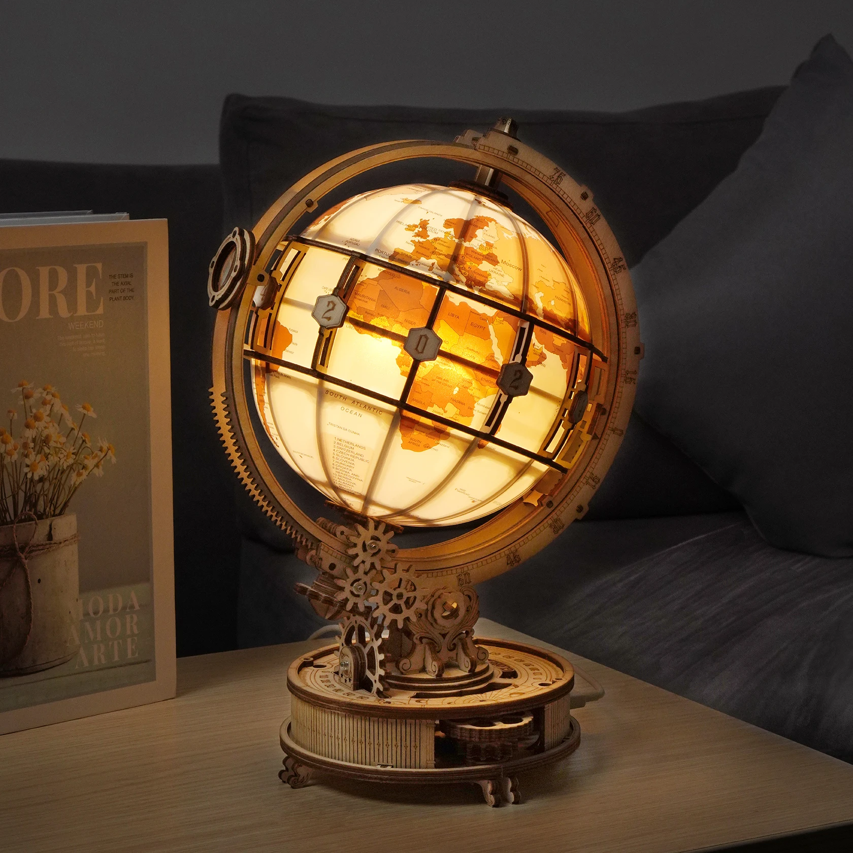Solar System Orrery - Lampada a globo in legno Giochi