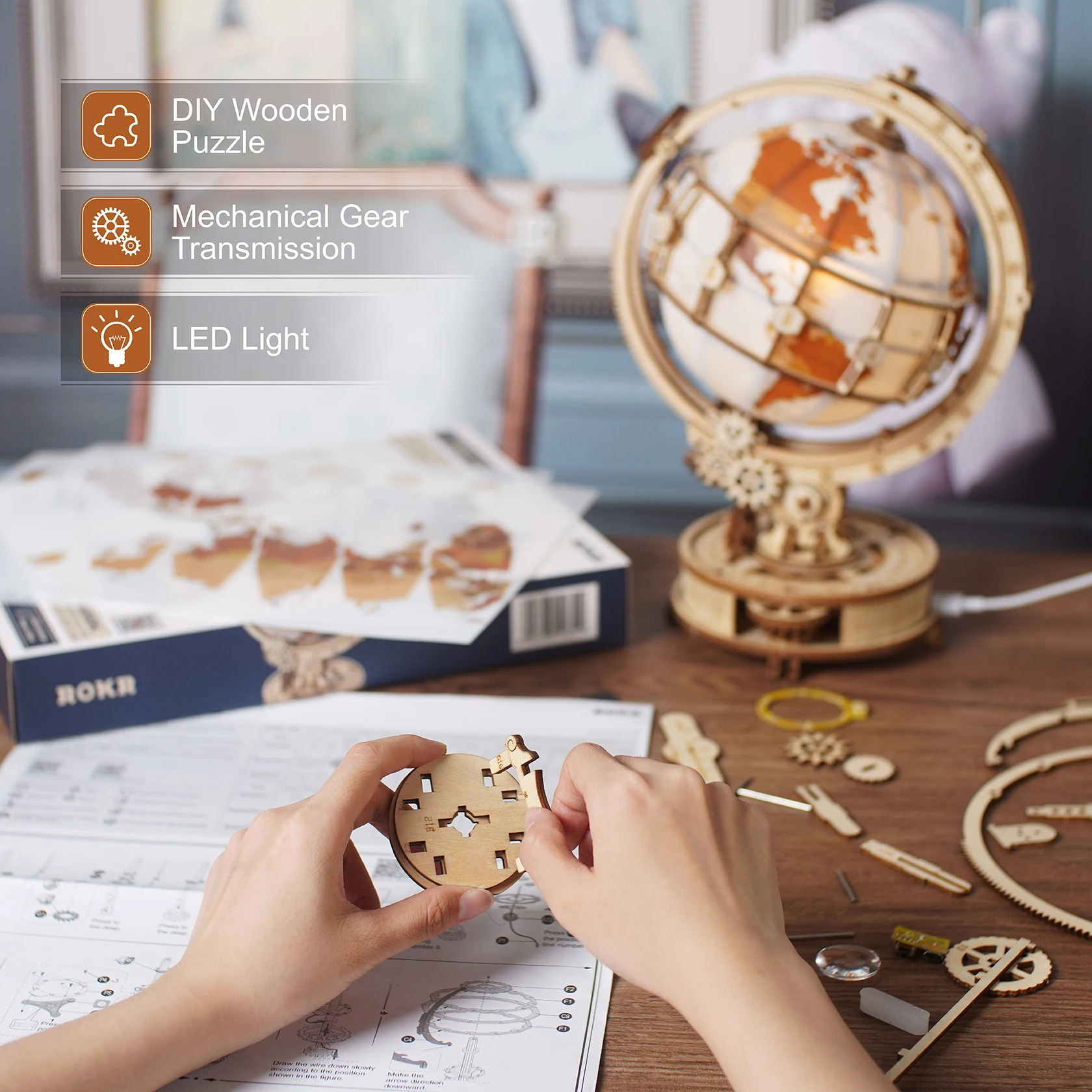 Lampada a globo in legno Gioch - Solar System Orrery recensione e prezzo