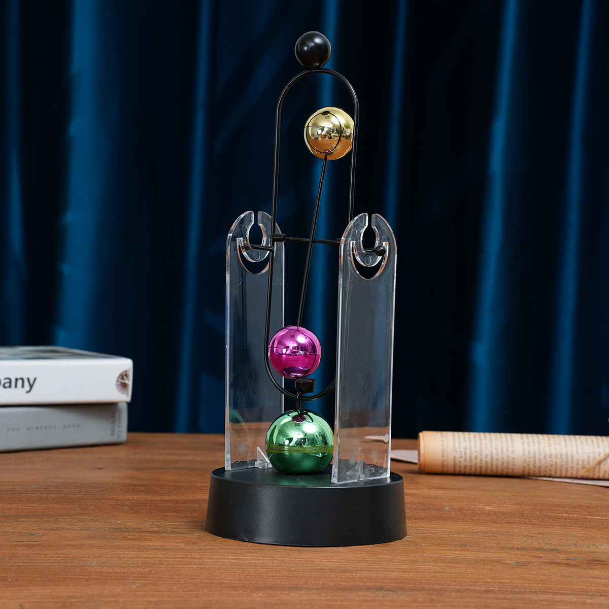 Pendolo di Newton a Movimento  - Solar System Orrery recensione e prezzo